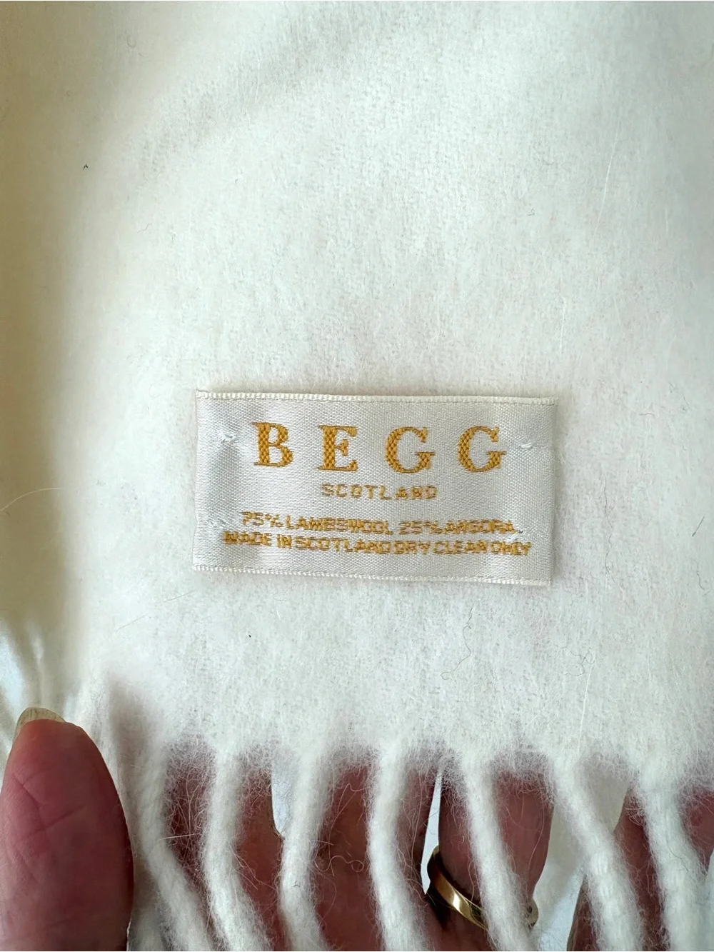BEGG & Co Lambswool & Angora Scarf